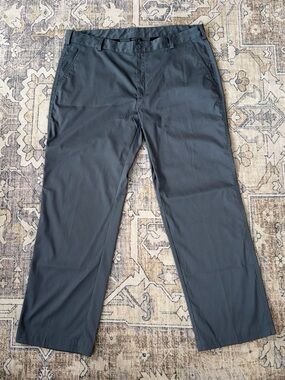 Nike Golf Dri-FIT Gray Flat Front Men's Golf Pants Size 38x30